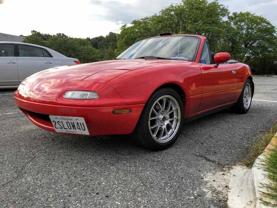 Offset License Plate Bracket For Miata NA/Mk1