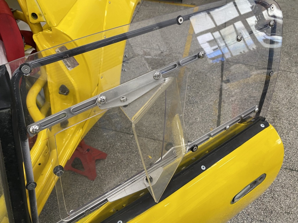 Polycarbonate Window Slider Kit (Pair) For Miata NA
