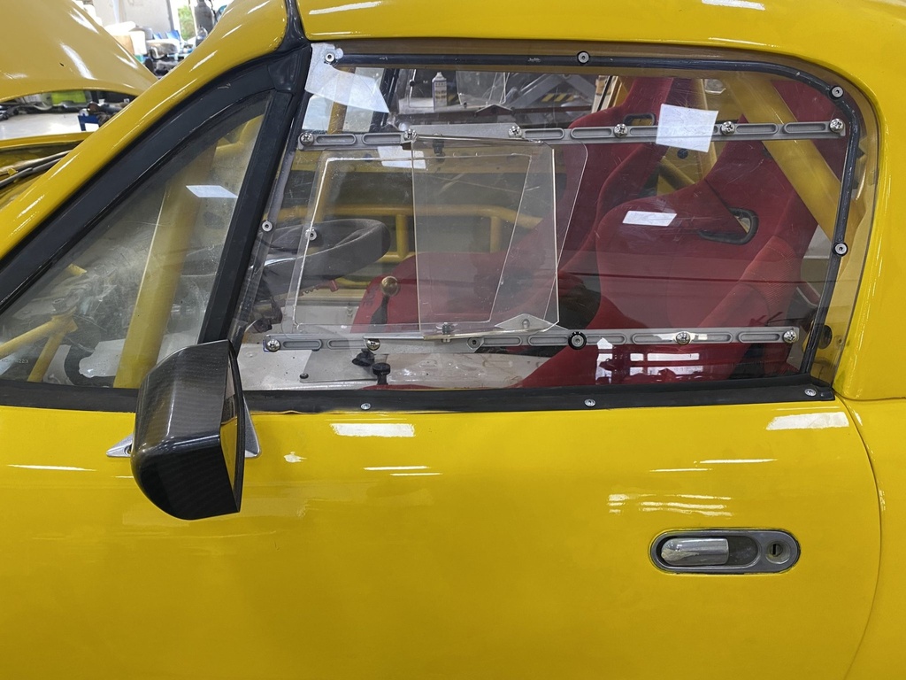 Polycarbonate Window Slider Kit (Pair) For Miata NA