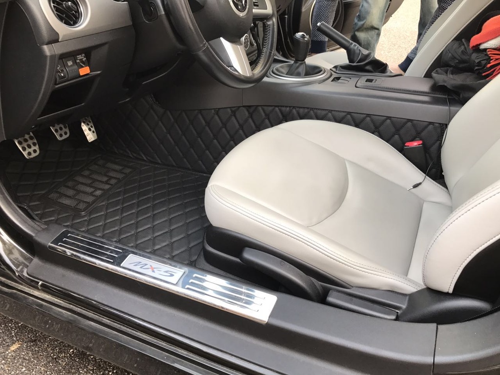 Quilted Floor mats (Premade material) For Miata NC/Mk3