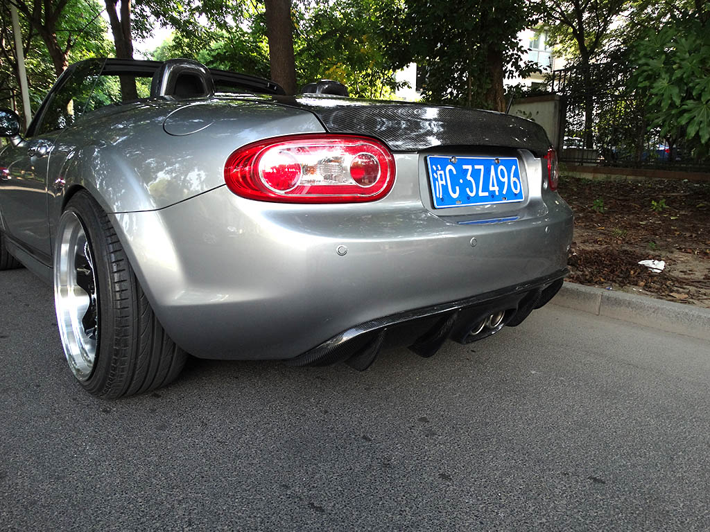 Rear Diffuser (Center Exhaust) For Miata NC/Mk3