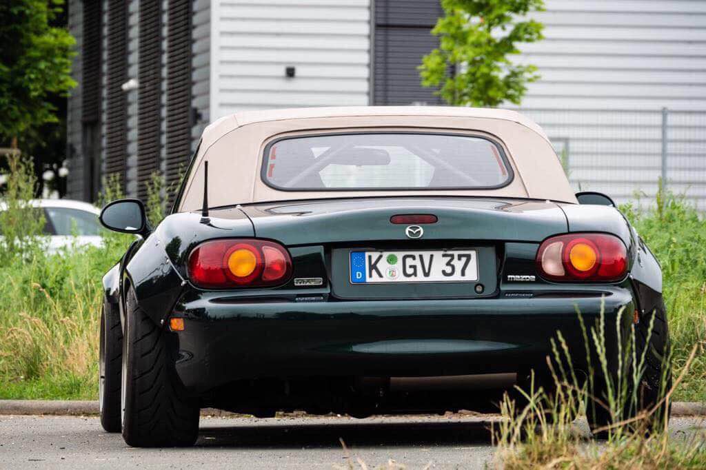 Widebody Kit (Overfenders + Bumper) For Miata NB/Mk2