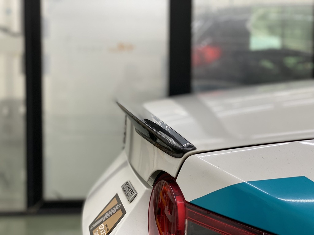Dry Carbon Subtle Trunk Spoiler For Miata ND/Mk4