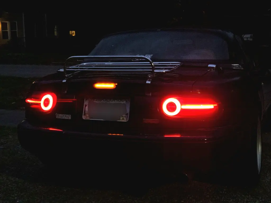 led-trunk-brake-light-v0-qr4wna4acqwc1.webp
