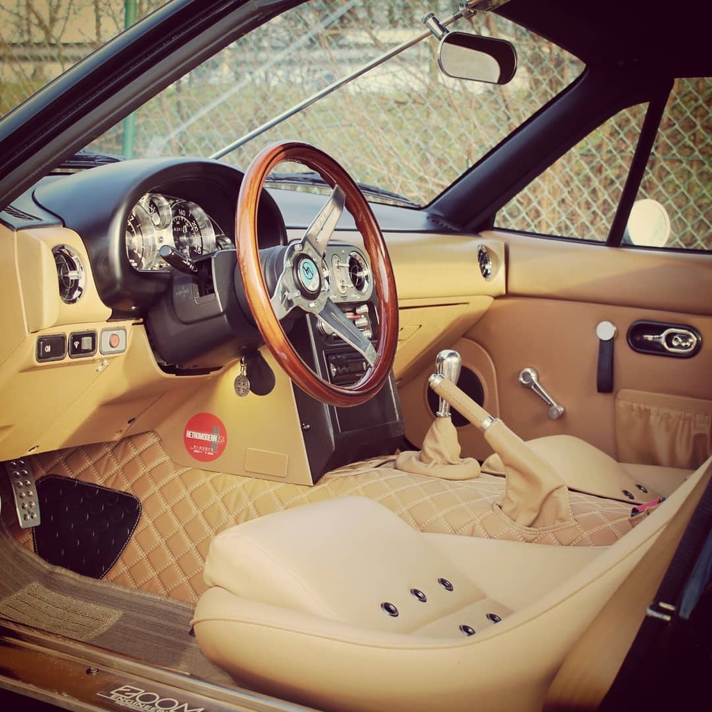 Interior Quilted Set (7 Trims Kit + Door Cards) For Miata NA/Mk1