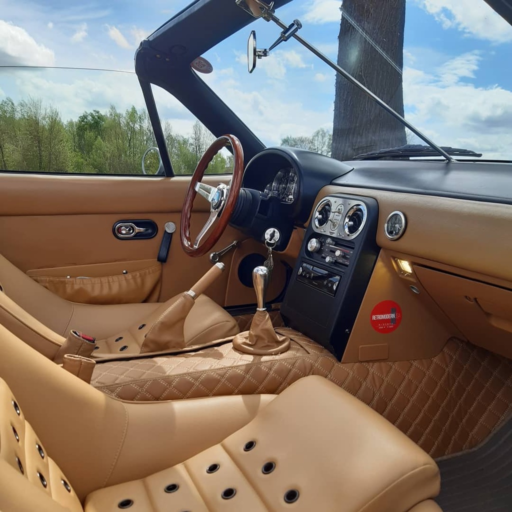 Interior Quilted Set (7 Trims Kit + Door Cards) For Miata NA/Mk1
