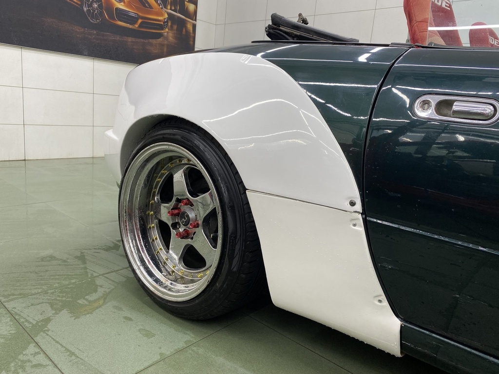 8 Pieces Wide Overfenders Kit (Type 3) For Miata NA | CarbonMiata