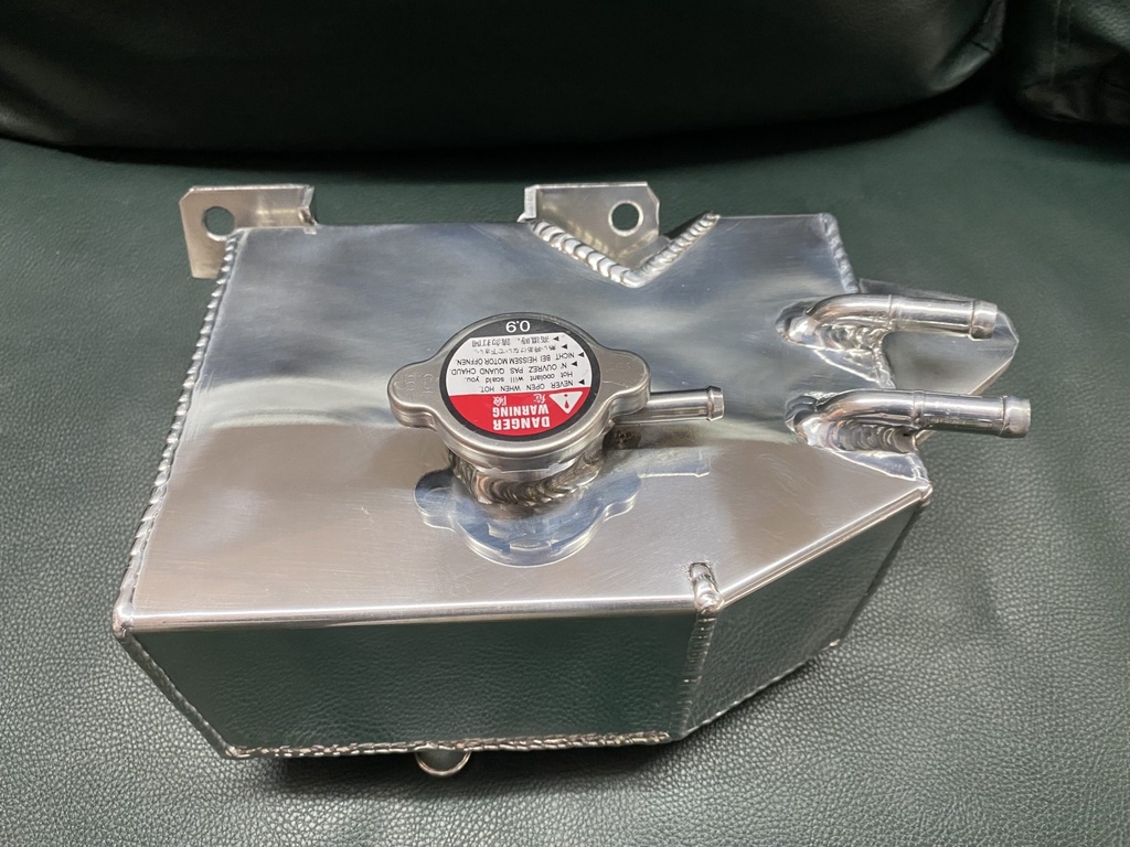 Aluminum Coolant Expansion Overflow Tank For Miata NC/Mk3
