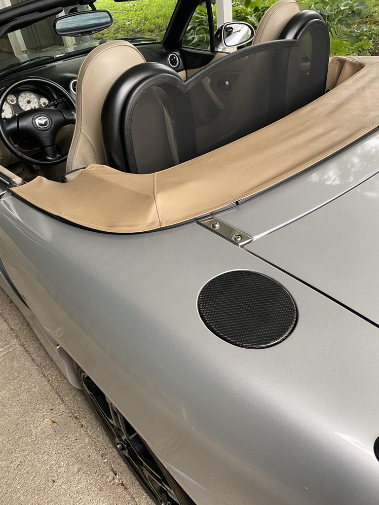 Gas Lid Cover For Miata NB | CarbonMiata
