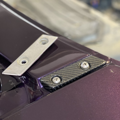 [CM-HP1-NA-C] Carbon Fiber Hardtop Frankenstein Striker Plates For Miata NA/NB